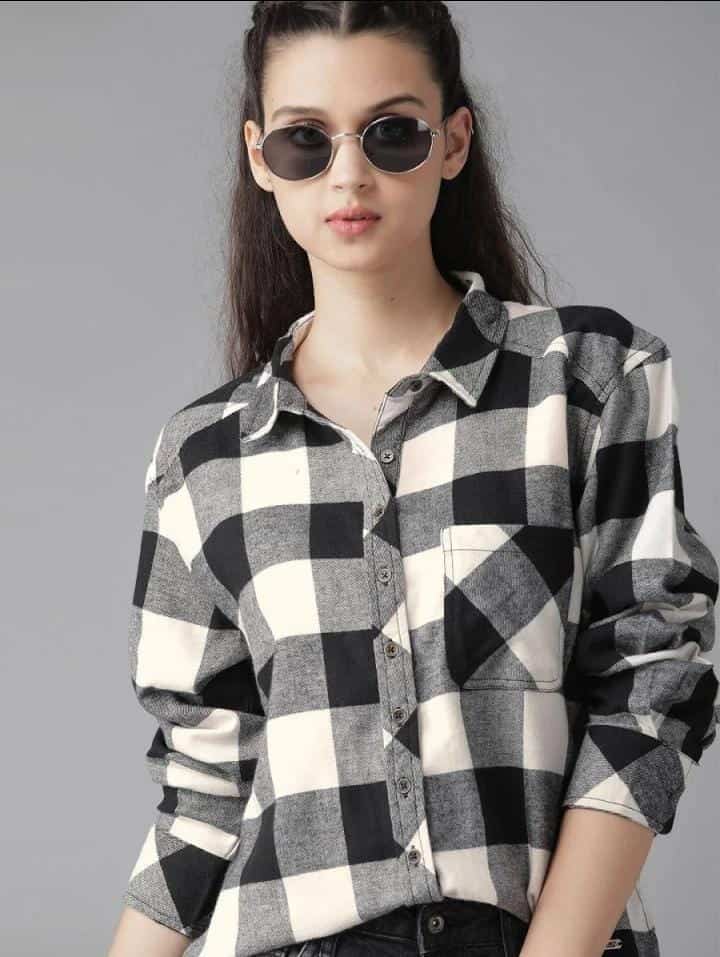 Women’s Casual Checked Shirt in White and Black |