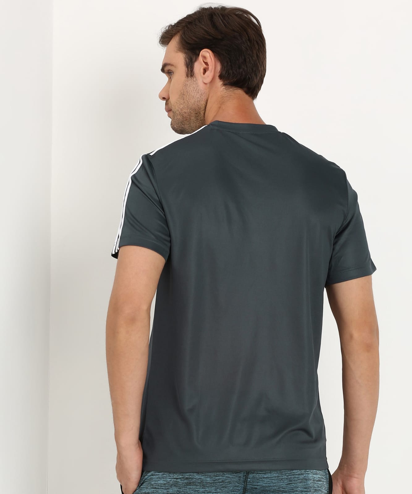 Men Sporty Round-Neck Polyester Grey T-Shirt