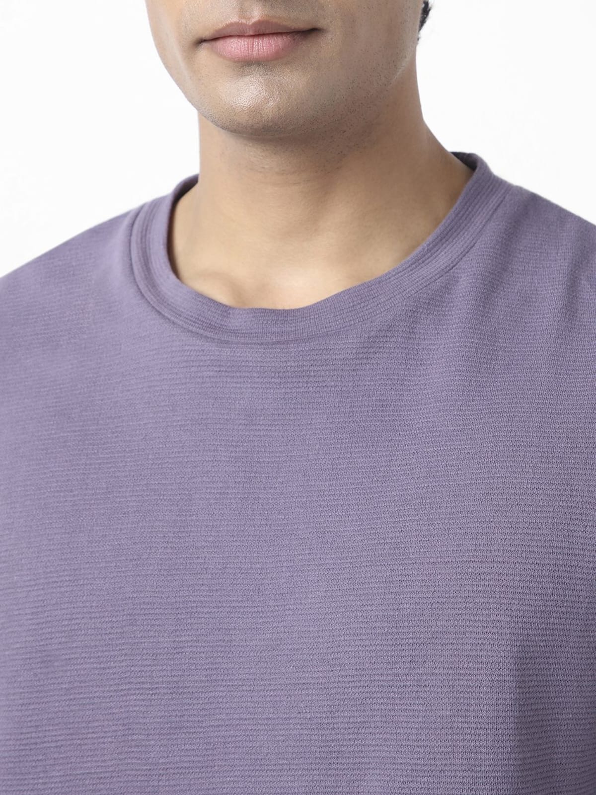 Men Solid Round Neck Pure Cotton Purple T-Shirt