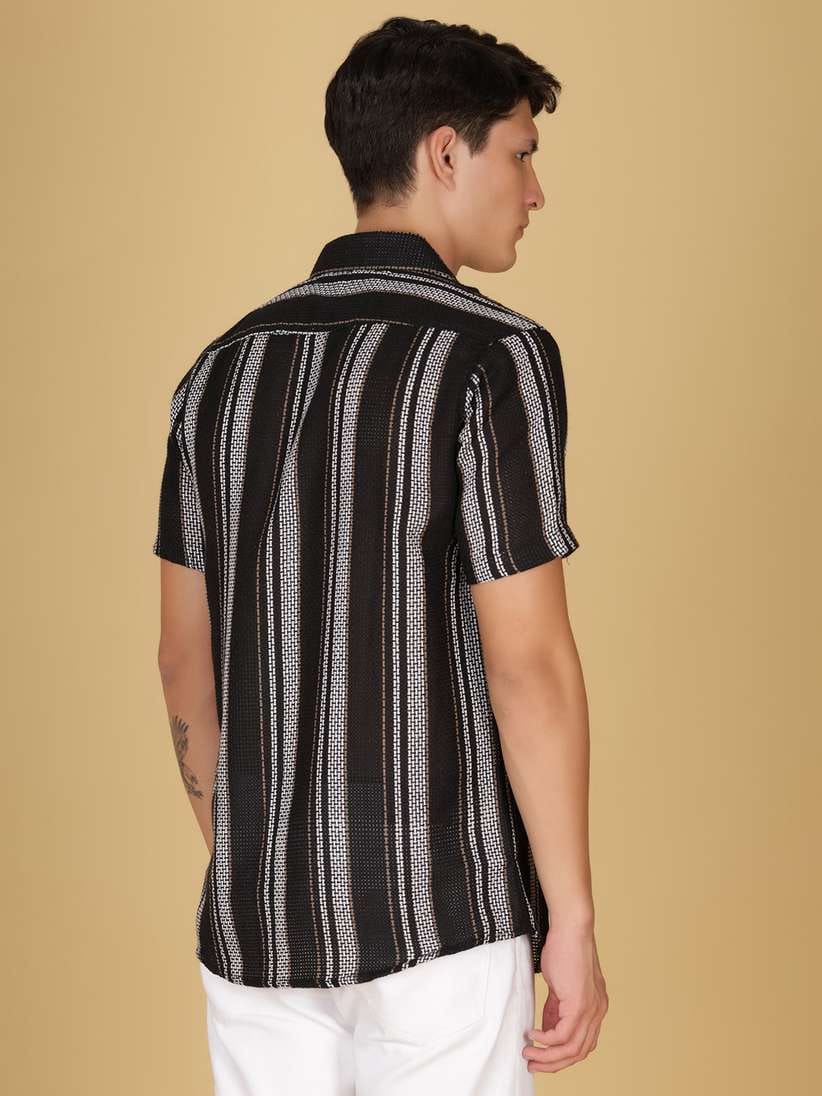 Men’s Regular-Fit Black & White  Short-Sleeve Casual Shirt